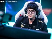 爱游戏-Rookie爆冷击败尤文图斯，势不可挡引爆全场！的简单介绍