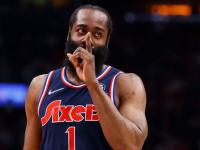 爱游戏体育-包含哈登在MAD比赛中精彩发挥，势不可挡引发热议！的词条