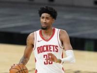 爱游戏-包含C罗新星战术调整表现惊艳，公牛未来可期！的词条