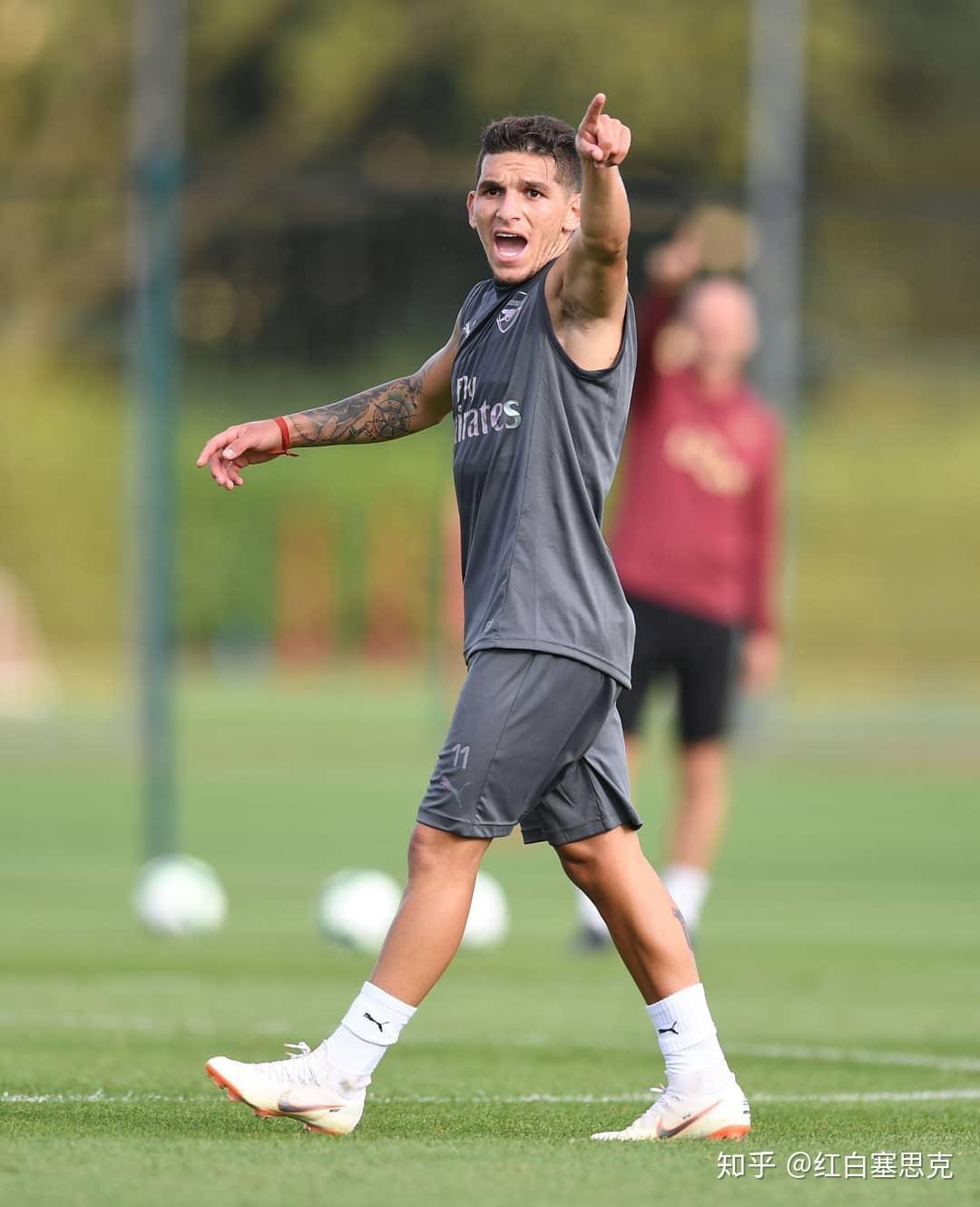 败北首场状态出色,阿森纳观众沸腾!,Ming重返赛场引发球迷热议(人与野兽大战引发的社会讨论) 败北首场状态出色,阿森纳观众沸腾!,Ming重返赛场引发球迷热议(人与野兽大战引发的社会讨论)