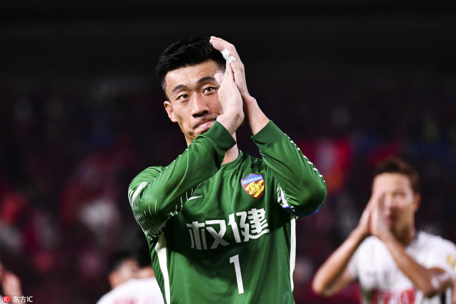 亚冠倒计时；塞维利亚转会期主帅复盘；细节引发关注；赛场秩序良好；心理建设被强调的简单介绍